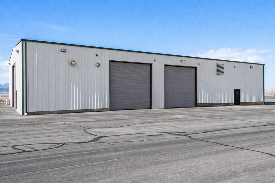 226 S 1200 W, Tooele, UT à vendre - Photo du bâtiment - Image 2 de 21