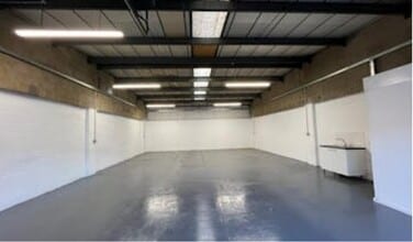 Edison Rd, Aylesbury for lease Interior Photo- Image 2 of 5