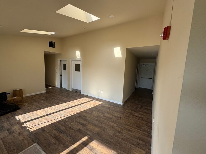 20200 Dupont Blvd, Georgetown, DE for lease - Interior Photo - Image 2 of 4