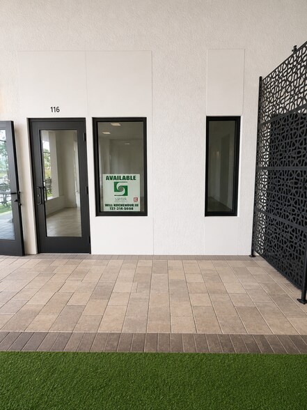 990 Broadway, Dunedin, FL à louer - Photo du bâtiment - Image 2 de 18