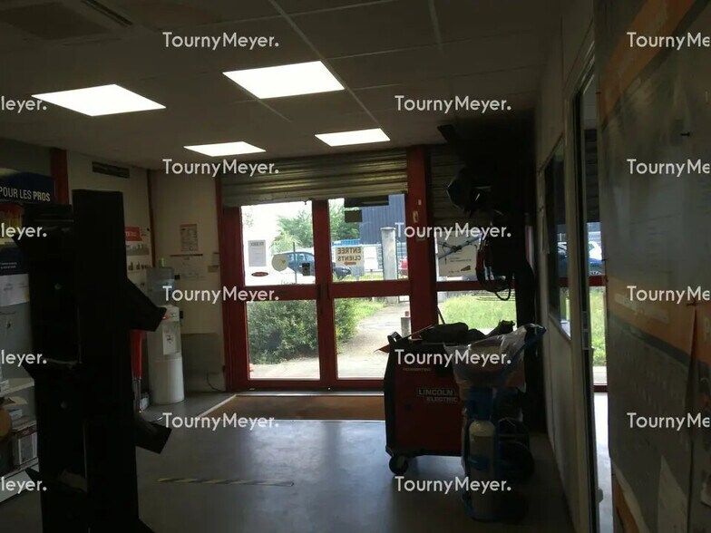 Flex dans Mérignac à louer - Photo du bâtiment - Image 2 de 7