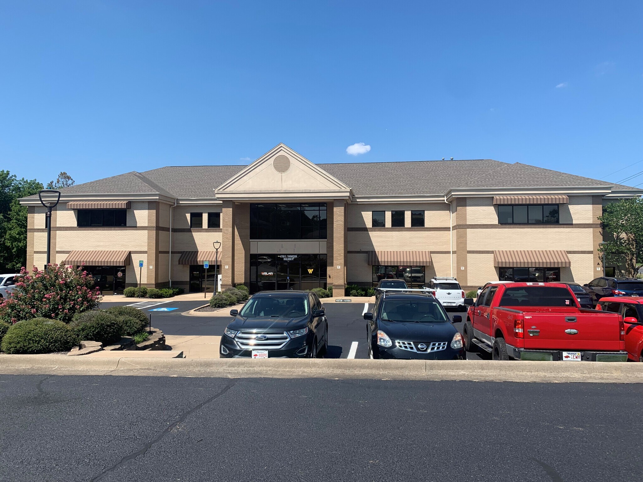 4700-A S Thompson St, Springdale, AR à vendre Photo principale- Image 1 de 9