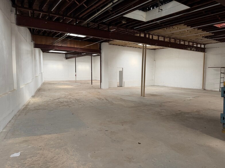 81-83 Prospect St, Staten Island, NY for lease - Building Photo - Image 2 of 5