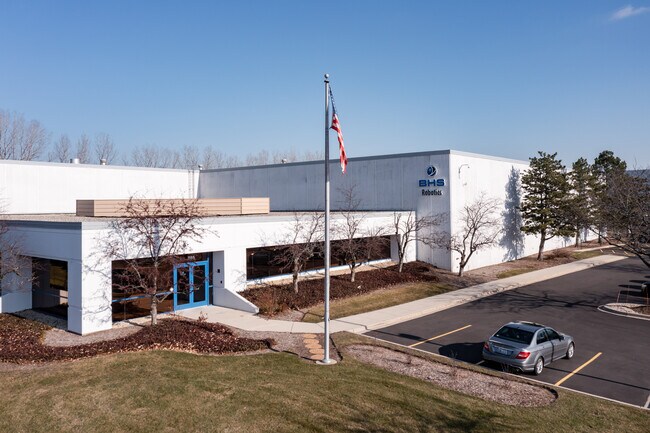 Plus de détails pour 865 Muirfield Dr, Hanover Park, IL - Industriel à louer