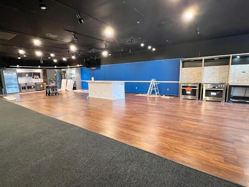 6644 Orchard Lake Rd, West Bloomfield, MI for sale Interior Photo- Image 1 of 6