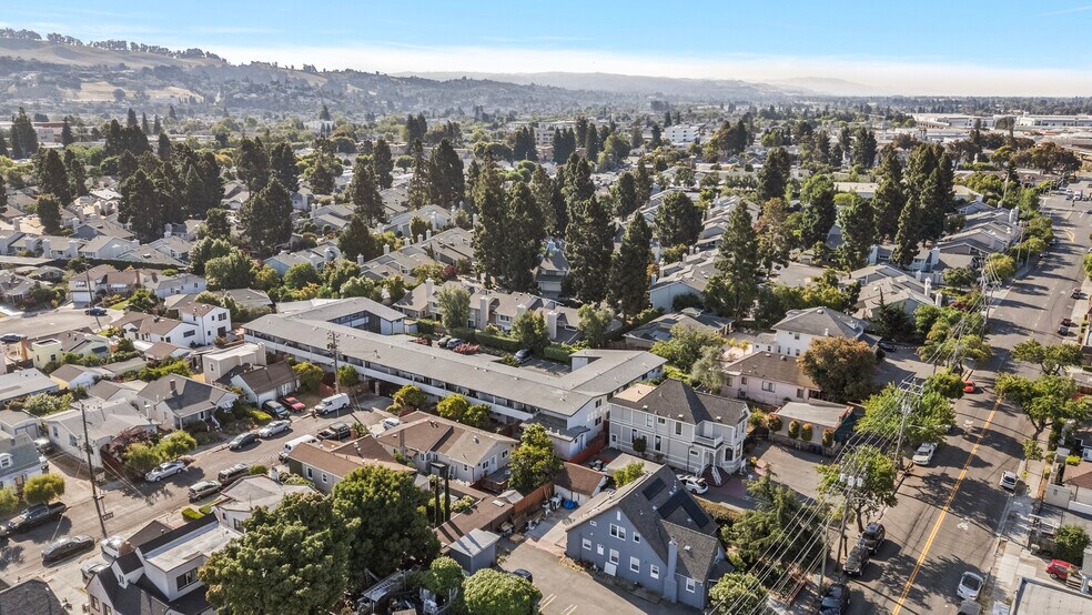 2251 Buena Vista Ave, San Leandro, CA for sale - Primary Photo - Image 1 of 13