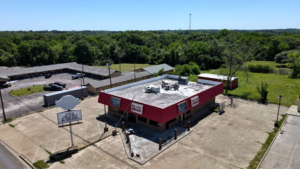 617 W Corsicana St, Athens, TX for sale - Aerial - Image 1 of 21