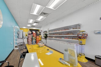 3901 Conshohocken Ave, Philadelphia, PA for lease Interior Photo- Image 2 of 9