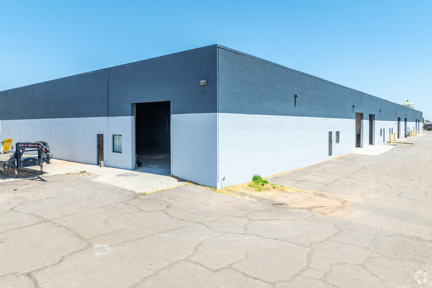 4225 W Indian School Rd, Phoenix, AZ for lease - Building Photo - Image 1 of 11