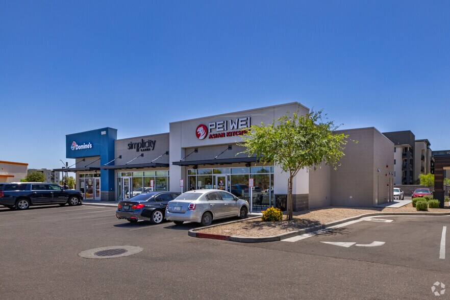 9141 W Glendale Ave, Glendale, AZ à louer - Photo du bâtiment - Image 2 de 5