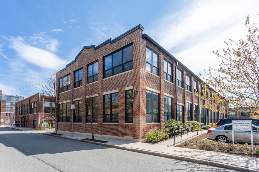 17 Tudor St, Cambridge, MA for lease - Primary Photo - Image 1 of 4