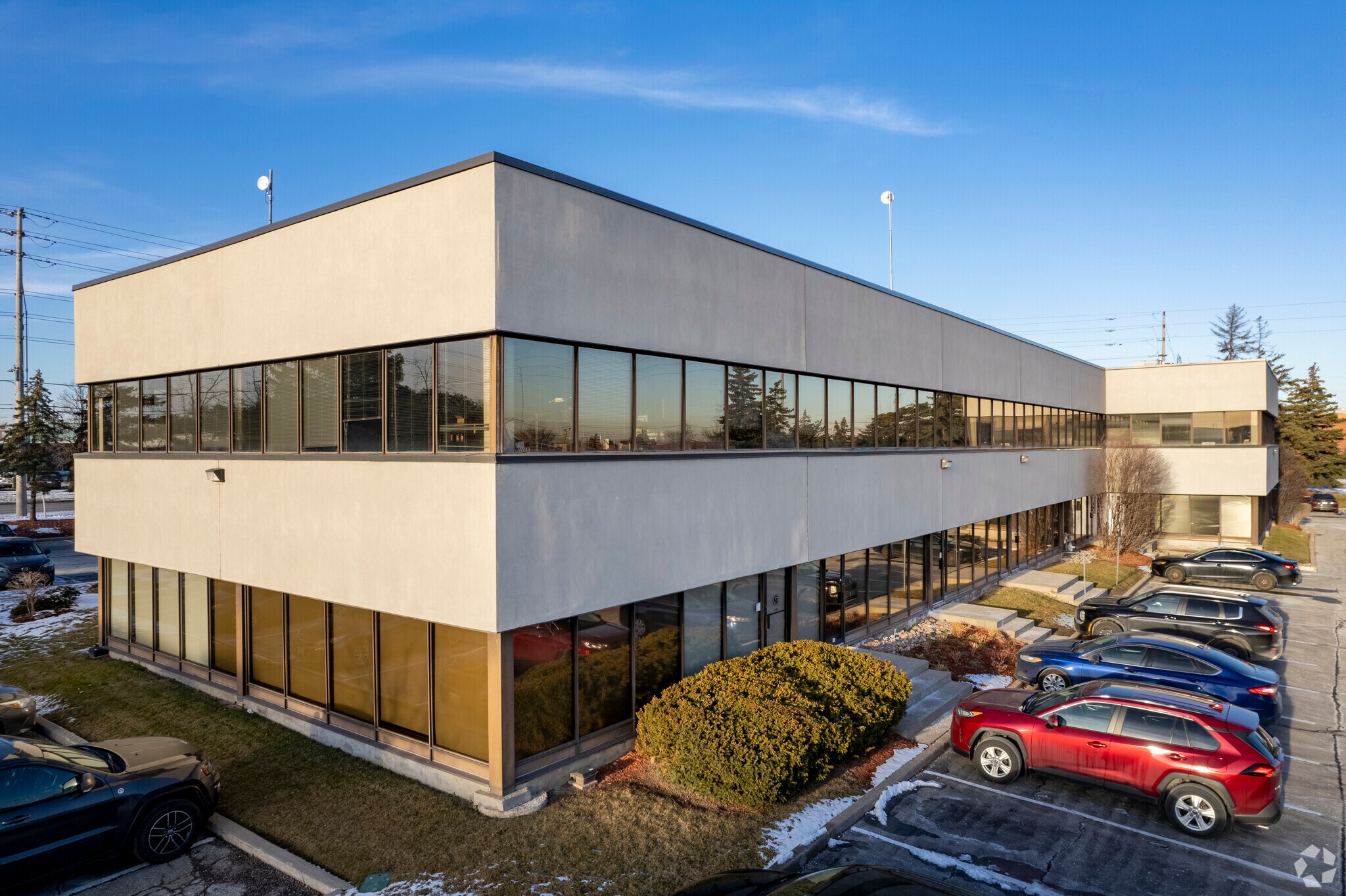 420 Britannia Rd E, Mississauga, ON à louer Photo du bâtiment- Image 1 de 4