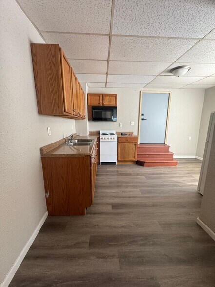 1137 26th St, Des Moines, IA à vendre - Photo du bâtiment - Image 3 de 19