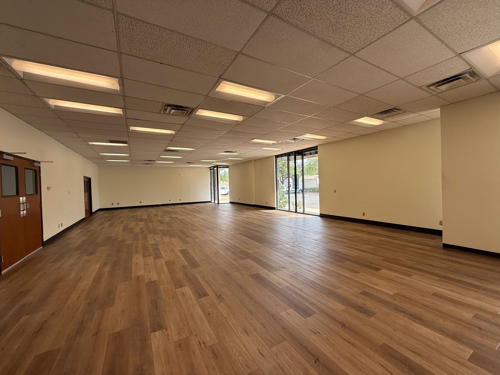 2010 Centimeter Cir, Austin, TX for lease Interior Photo- Image 1 of 3