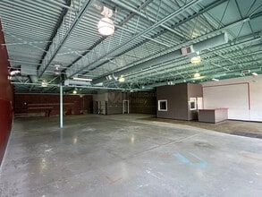 19712-19844 W 130th St, Strongsville, OH for lease Interior Photo- Image 2 of 3