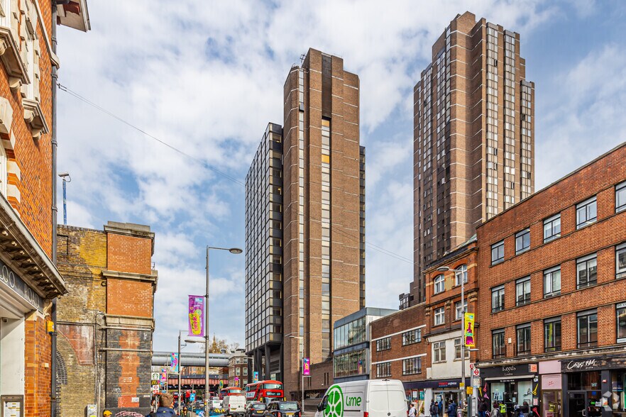 91 Waterloo Rd, Londres à louer - Photo du bâtiment - Image 1 de 1