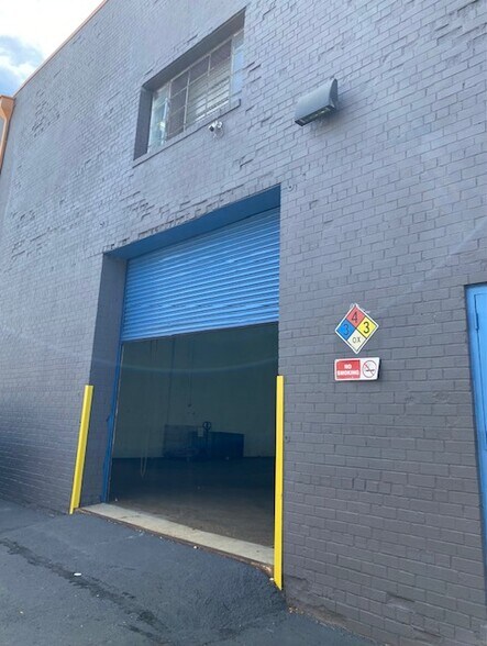 5300-5320 Eisenhower Ave, Alexandria, VA à louer - Photo du bâtiment - Image 3 de 12