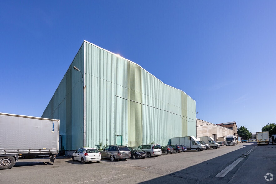 18 Avenue Du 8 Mai 1945, Mitry-Mory for lease - Building Photo - Image 2 of 2