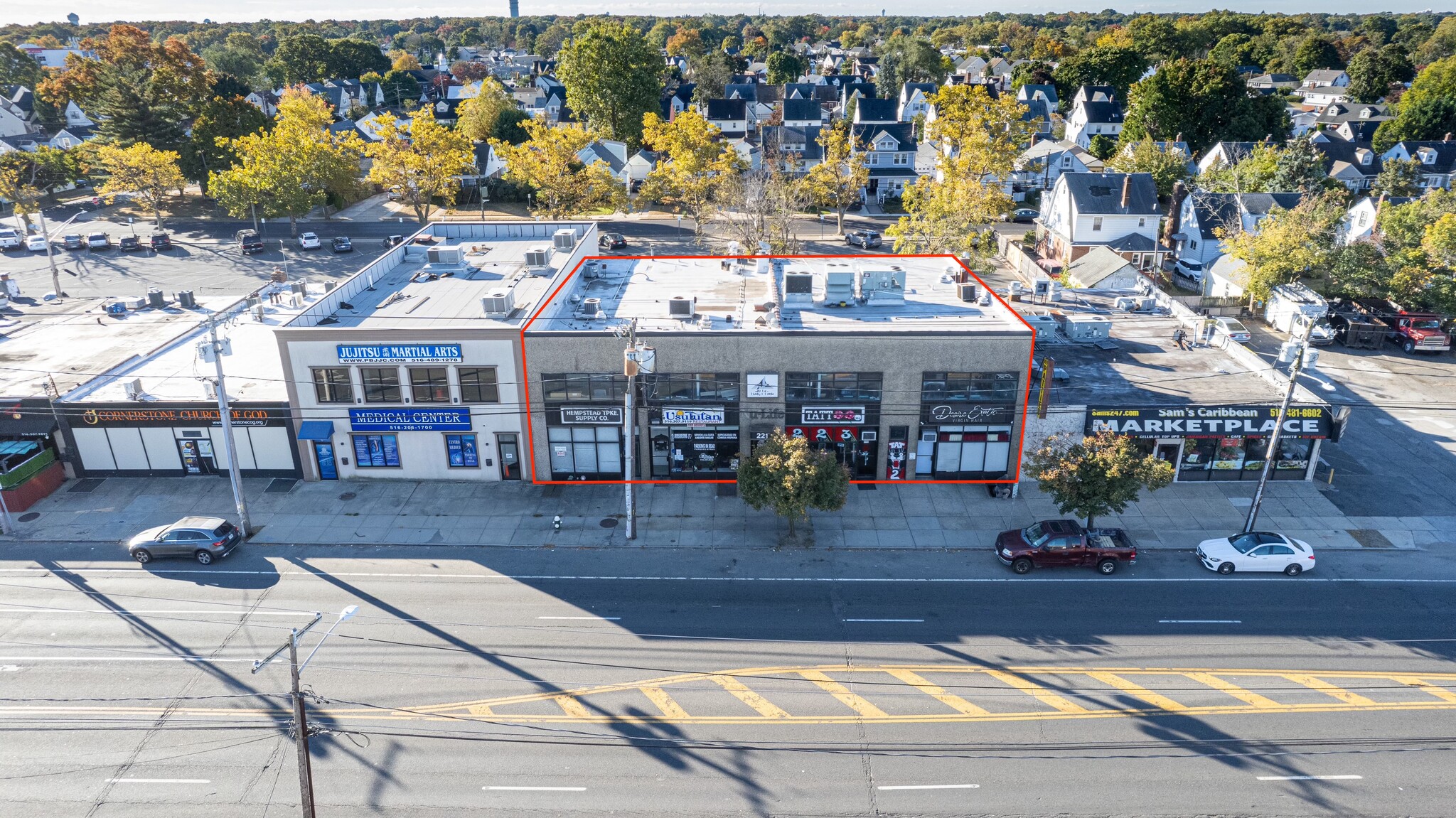 221-223 Hempstead Tpke, West Hempstead, NY for sale Building Photo- Image 1 of 9