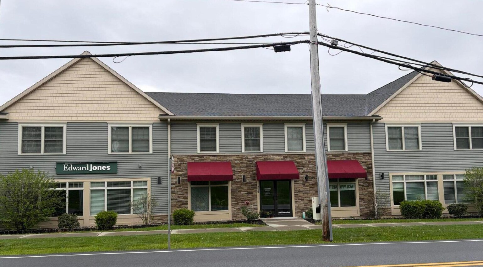 394 Elsmere Ave, Delmar, NY for lease Primary Photo- Image 1 of 7