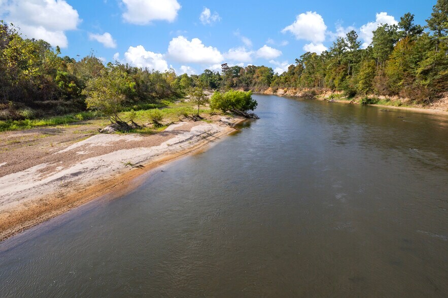 17309 Highway 16, Franklinton, LA à vendre - Photo du bâtiment - Image 2 de 6