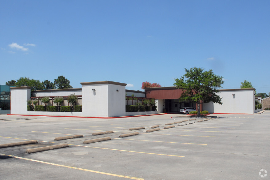 17222 Red Oak Dr, Houston, TX for lease - Building Photo - Image 3 of 15