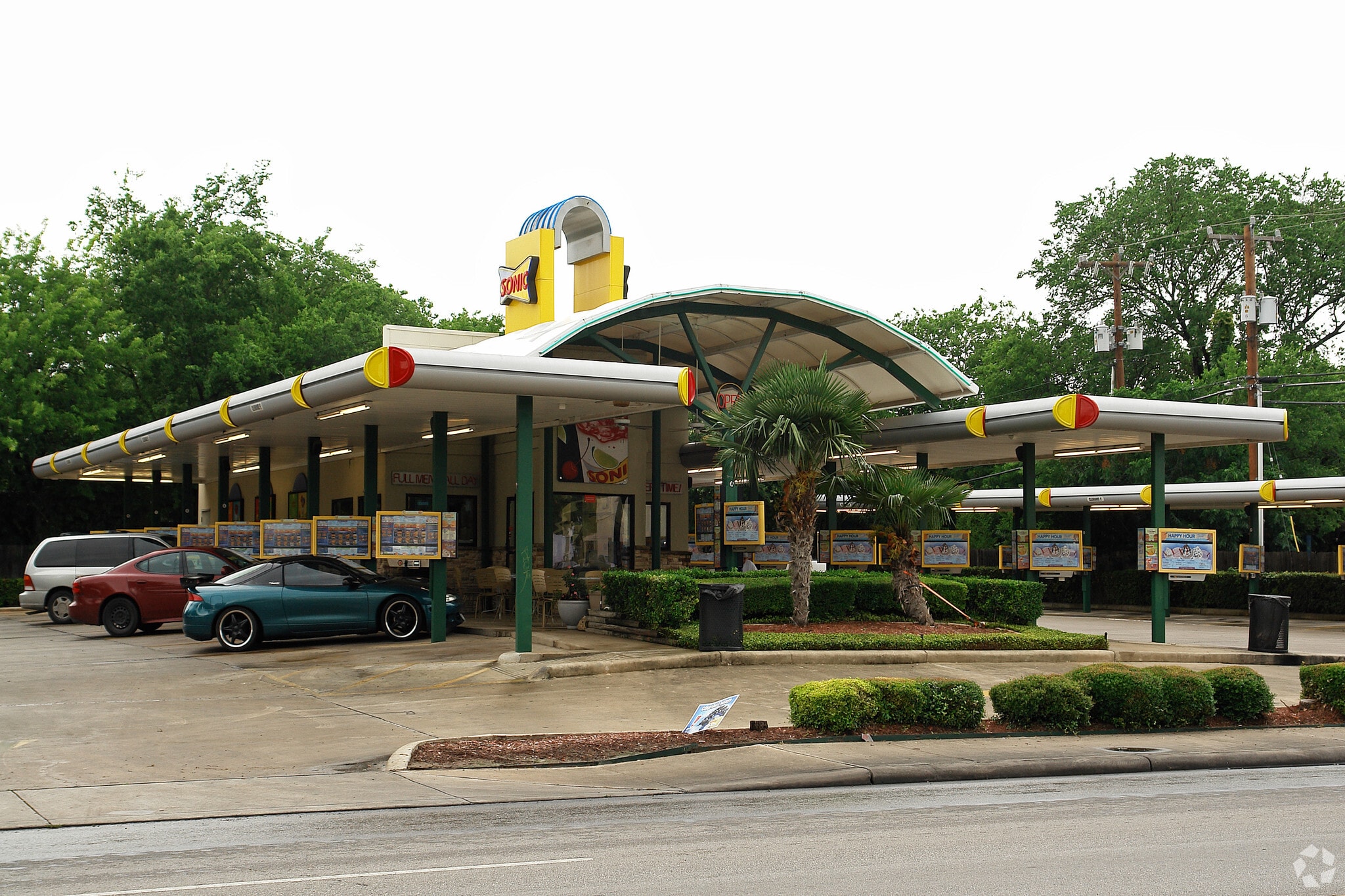 2301 Blanco Rd, San Antonio, TX for lease Primary Photo- Image 1 of 13