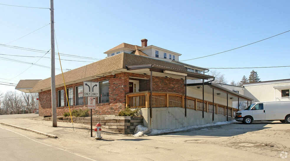 4 Center St, Wolfeboro, NH à vendre - Photo principale - Image 1 de 1