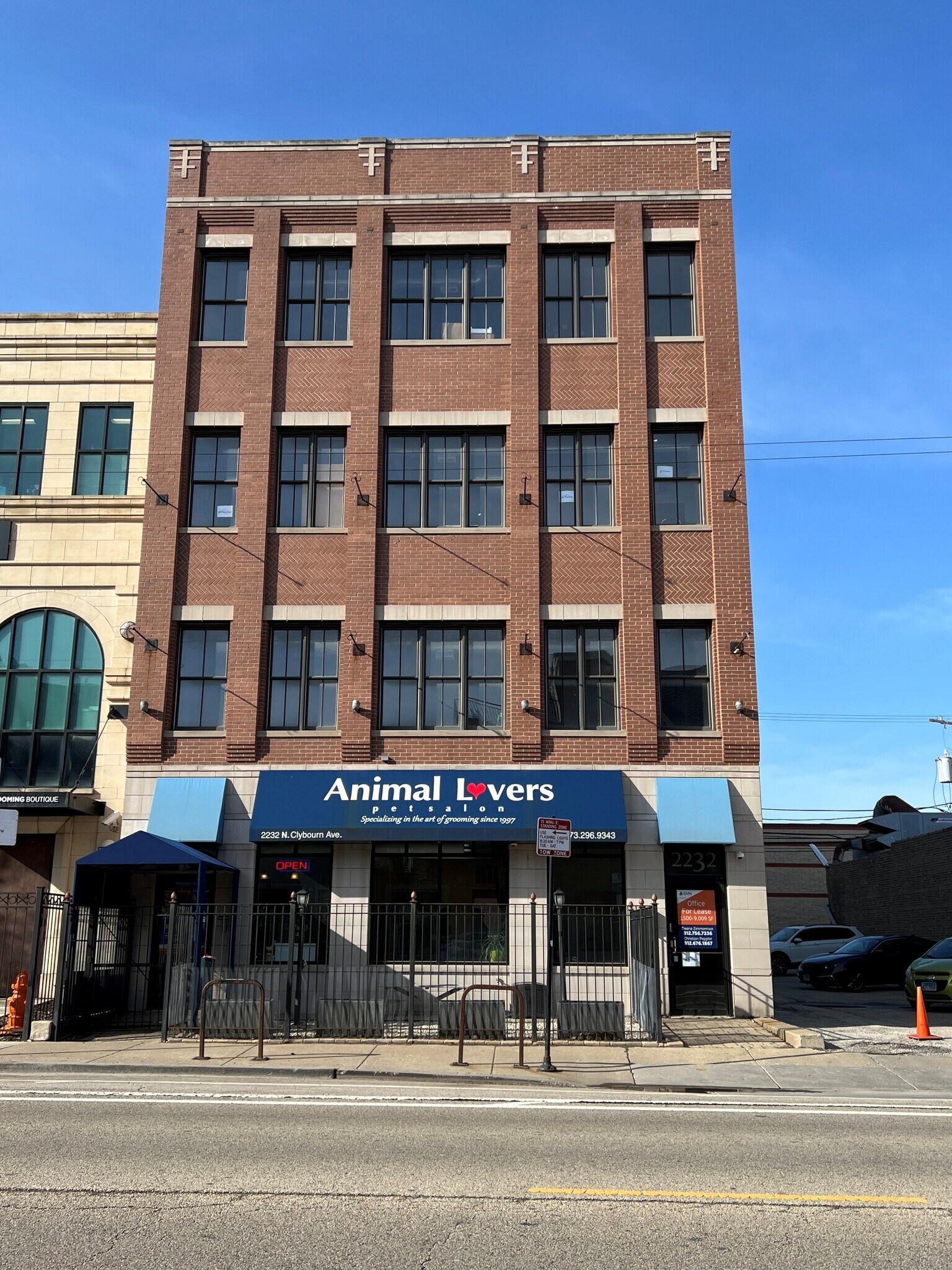 2232 N Clybourn Ave, Chicago, IL for lease Building Photo- Image 1 of 4