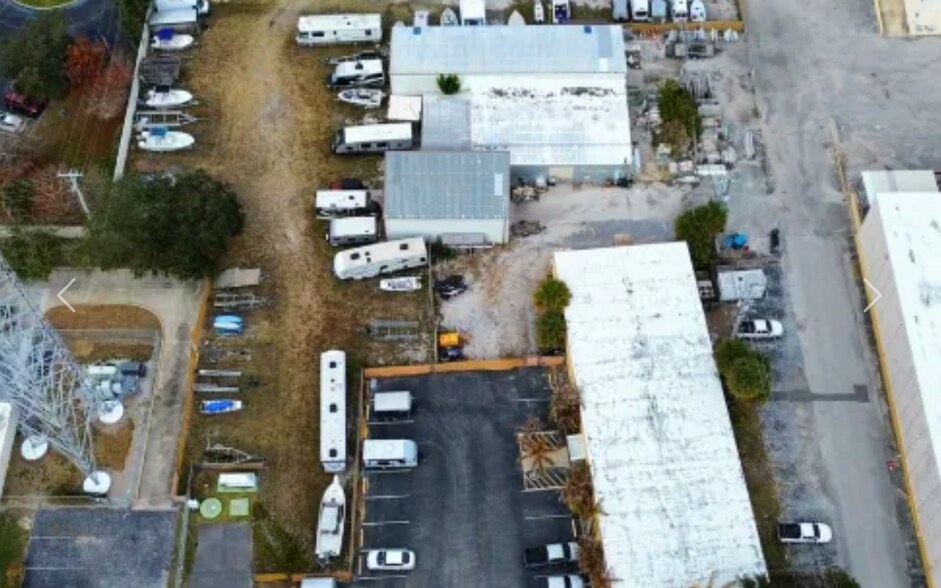 190 Center St, Cape Canaveral, FL à vendre - Photo du bâtiment - Image 3 de 3