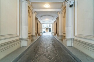 Plus de détails pour 164 Rue Du Faubourg Saint-Honoré, Paris - Bureau à louer