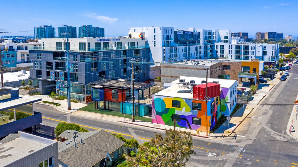 13402-13412 Beach Ave, Marina del Rey, CA à louer - Photo du bâtiment - Image 2 de 8