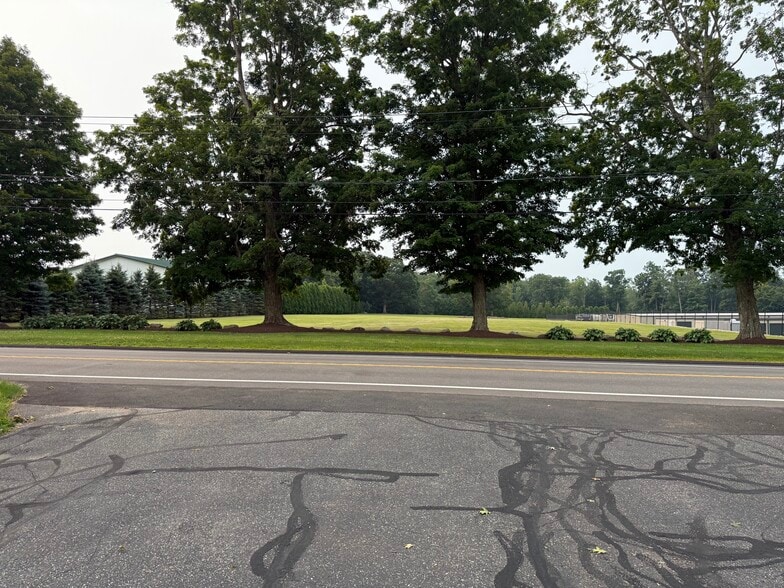 515 Burlington rd, Harwinton, CT for lease - Other - Image 1 of 1