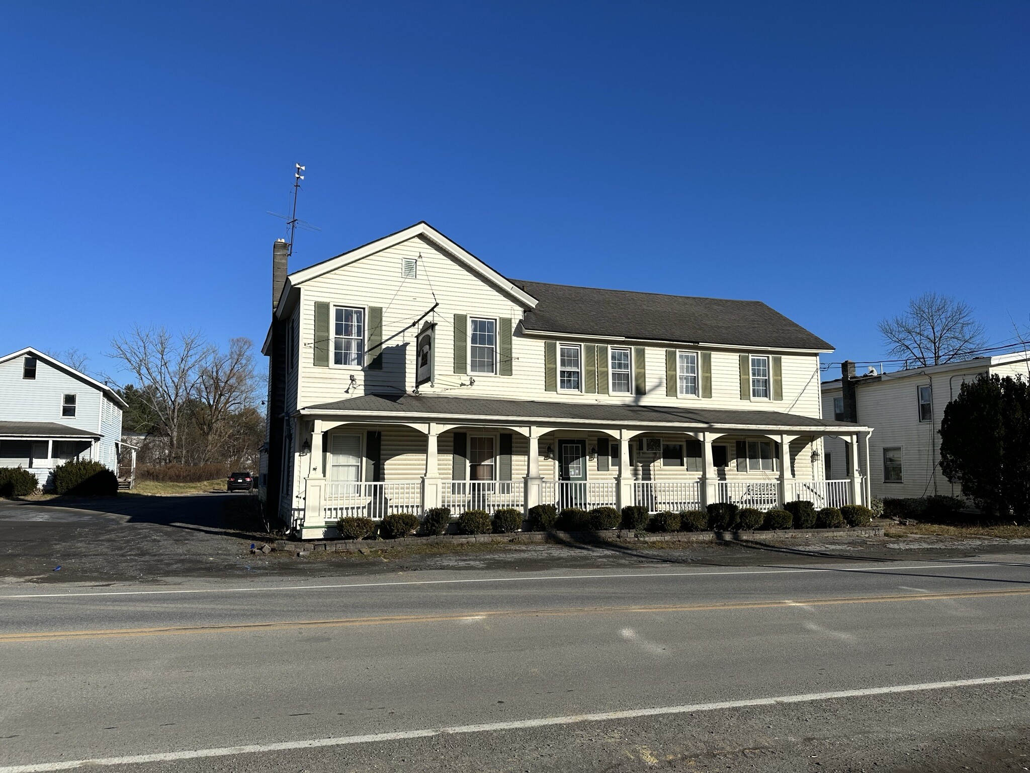 15 Main St, Ballston Lake, NY à vendre Photo principale- Image 1 de 1