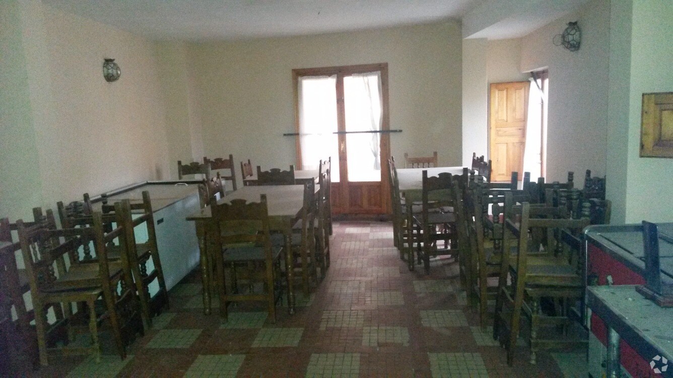 Commerce de détail dans Segovia, Segovia à louer Photo principale- Image 1 de 5