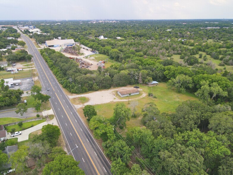 3000 Texas Ave, Bryan, TX à vendre - Photo du bâtiment - Image 1 de 2