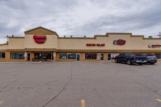 5500-5578 Cooley Lake Rd, Waterford, MI for lease Building Photo- Image 1 of 18