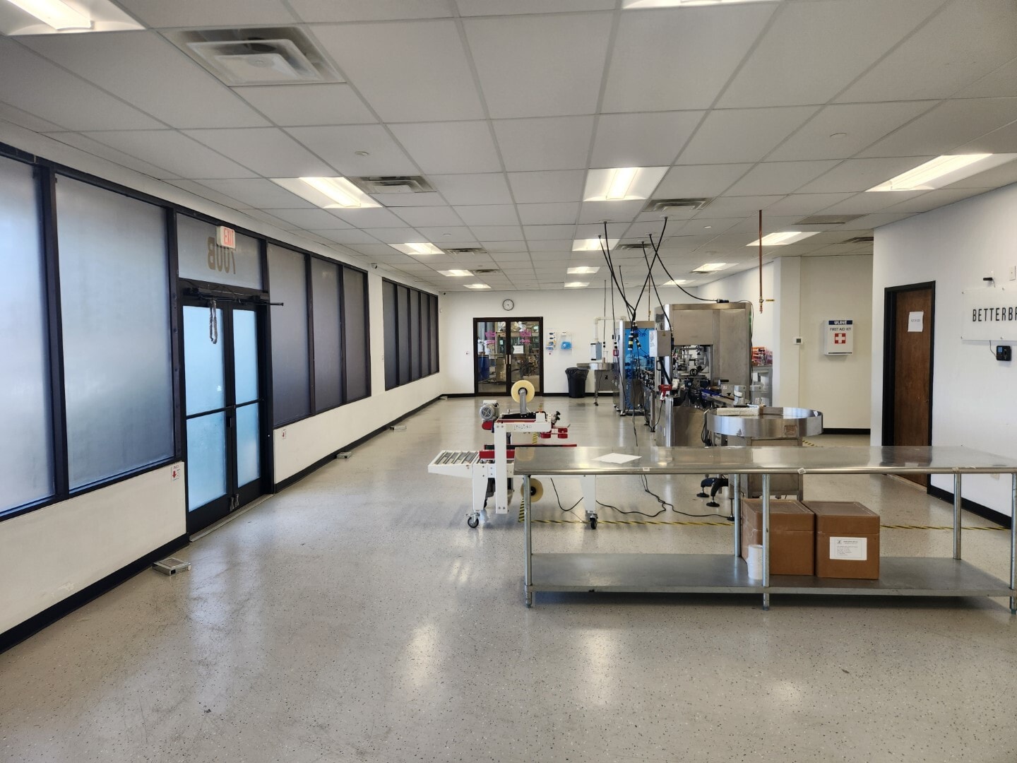 700 Broadhollow Rd, Farmingdale, NY for lease Interior Photo- Image 1 of 9