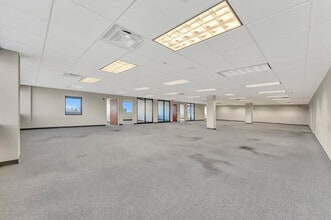 2200 Fletcher Ave, Fort Lee, NJ for lease Interior Photo- Image 1 of 19