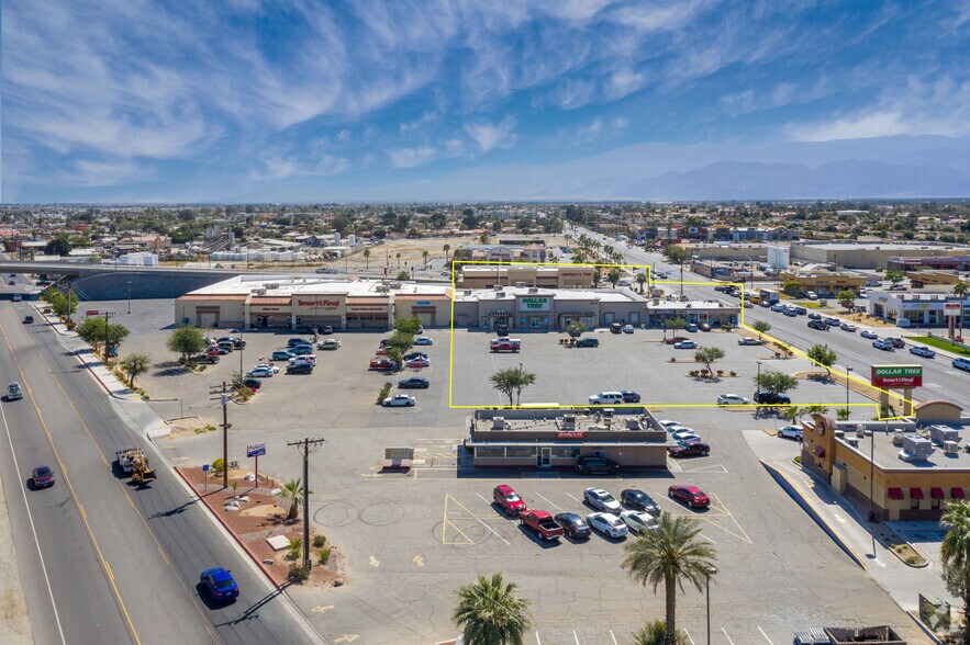 49968-49976 Cesar Chavez St, Coachella, CA à vendre - Photo du bâtiment - Image 2 de 20
