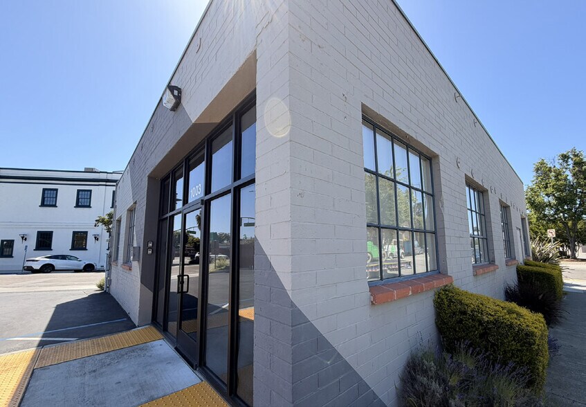 1003 Main St, Redwood City, CA for lease - Building Photo - Image 2 of 3