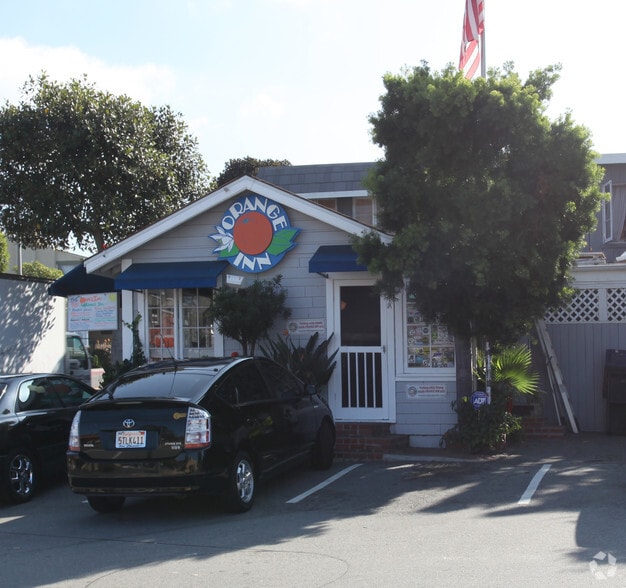 711-735 S Coast Hwy, Laguna Beach, CA à louer - Photo du bâtiment - Image 3 de 12