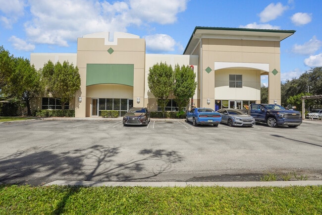 Plus de détails pour 10101 Lantana Rd, Wellington, FL - Industriel à louer