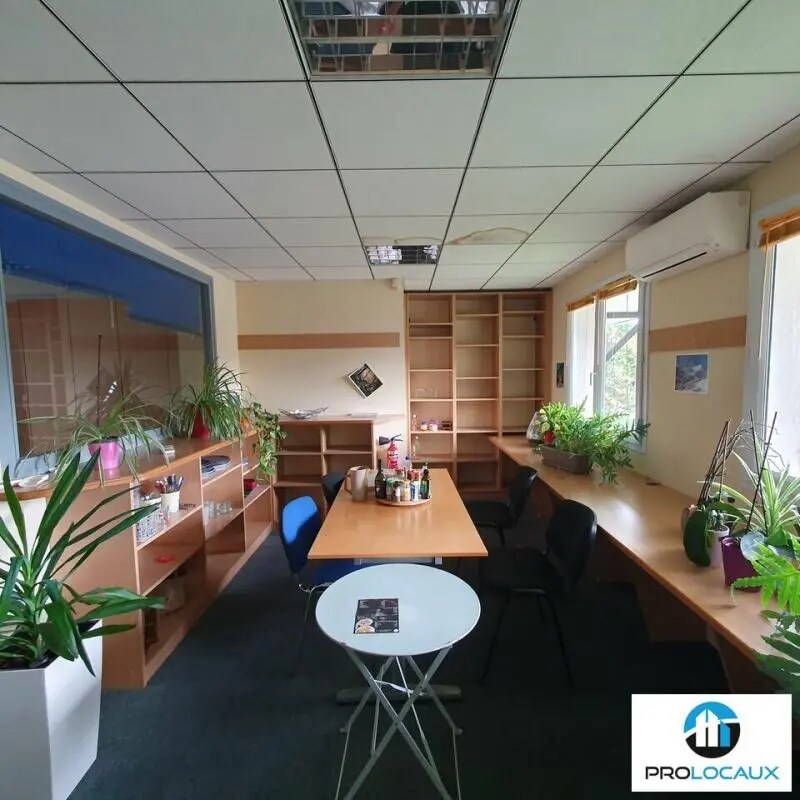 Office in Eybens for sale Interior Photo- Image 1 of 13