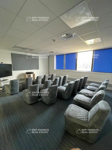 12 Rue Paul Dautier, Vélizy-Villacoublay à louer - Photo intérieure - Image 3 de 7