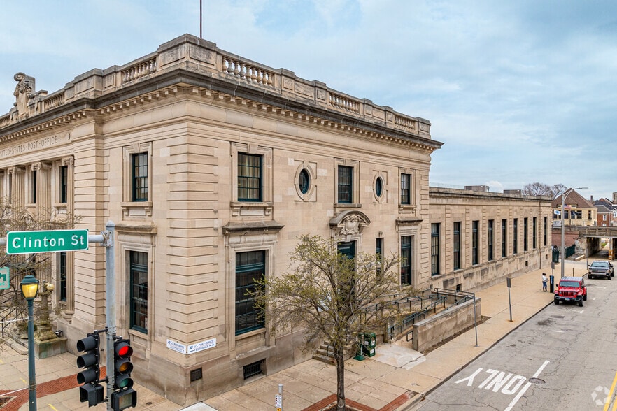 150 N Scott St, Joliet, IL for sale - Building Photo - Image 2 of 5