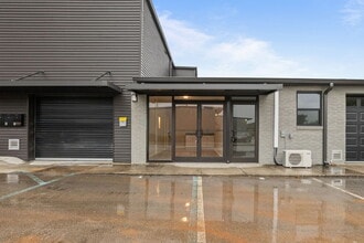 8100 Memorial Pky SW, Huntsville, AL for lease Interior Photo- Image 1 of 8