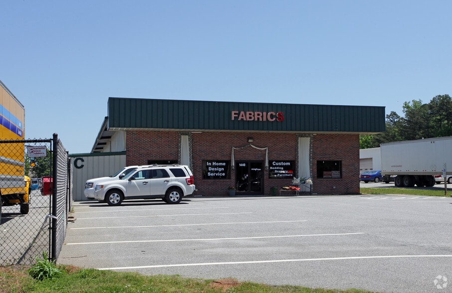 1440 N Nc-16 Hwy, Denver, NC for sale - Building Photo - Image 3 of 16