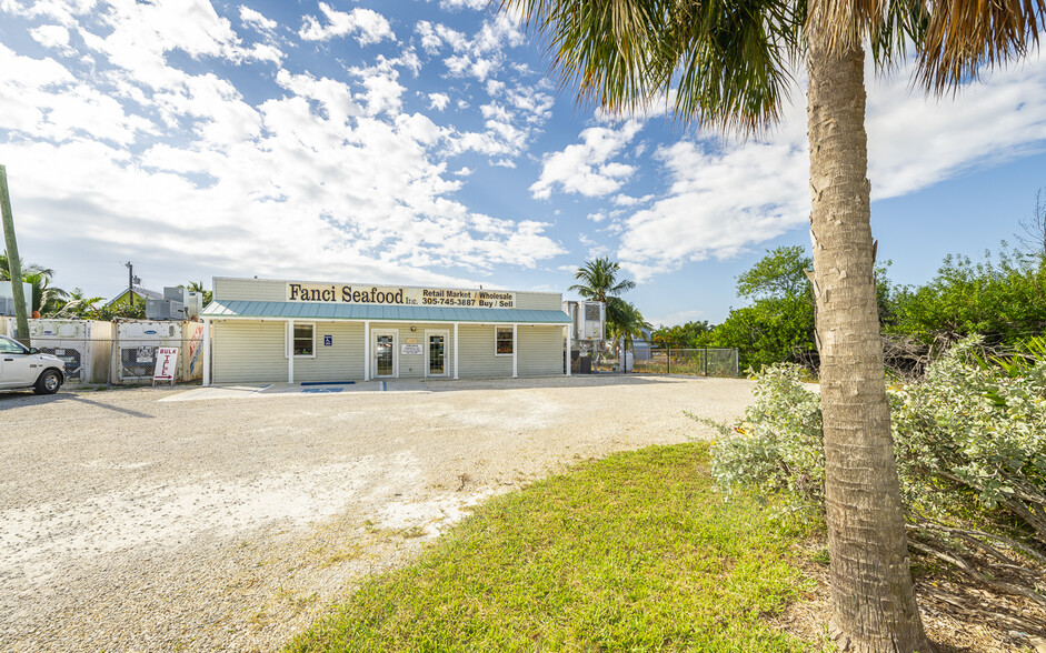 22290 Overseas Hwy, Cudjoe Key, FL à vendre - Photo du bâtiment - Image 1 de 1