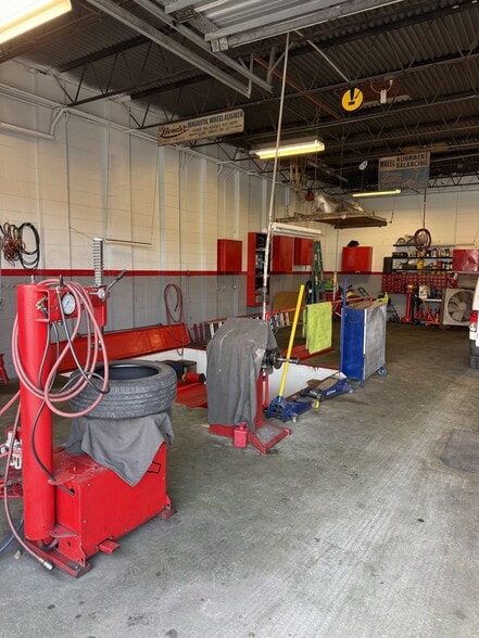 3728 Downman Rd, New Orleans, LA for sale - Building Photo - Image 2 of 8